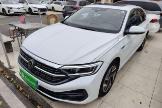 大众 速腾 2023款 200TSI DSG超越版