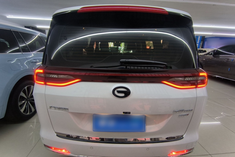 广汽传祺 传祺M6 2023款 PRO 270T DCT豪华版车身外观6