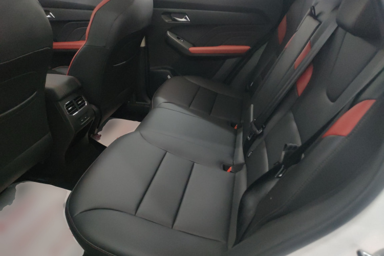 哈弗赤兔 2023款 1.5T 动感型中控内饰21