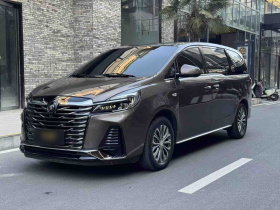 别克GL8 2023款 陆上公务舱 智慧尊贵型