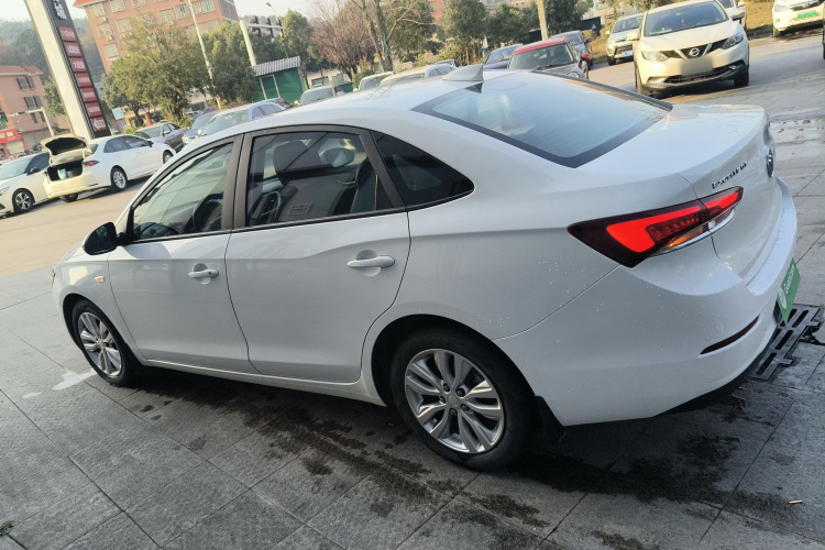 别克 英朗 2021款 改款 典范 1.5L 自动精英型车身外观6003