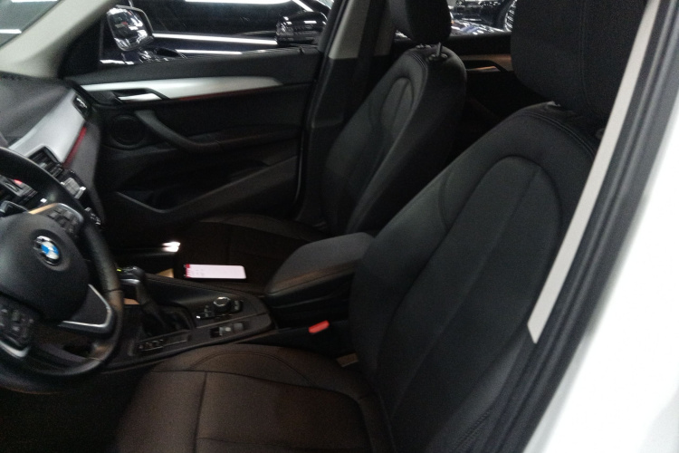 宝马X1 2018款 sDrive20Li 领先型局部细节19