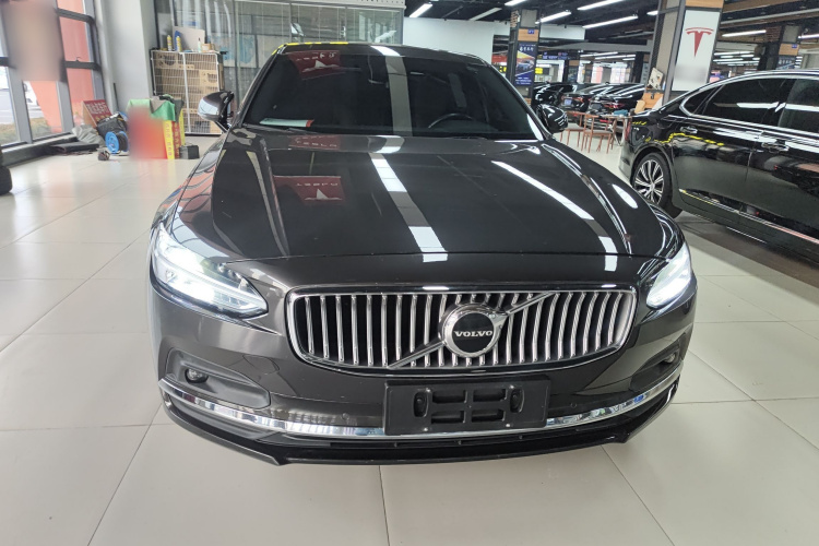 沃尔沃S90 2021款 B5 智远豪华版车身外观2