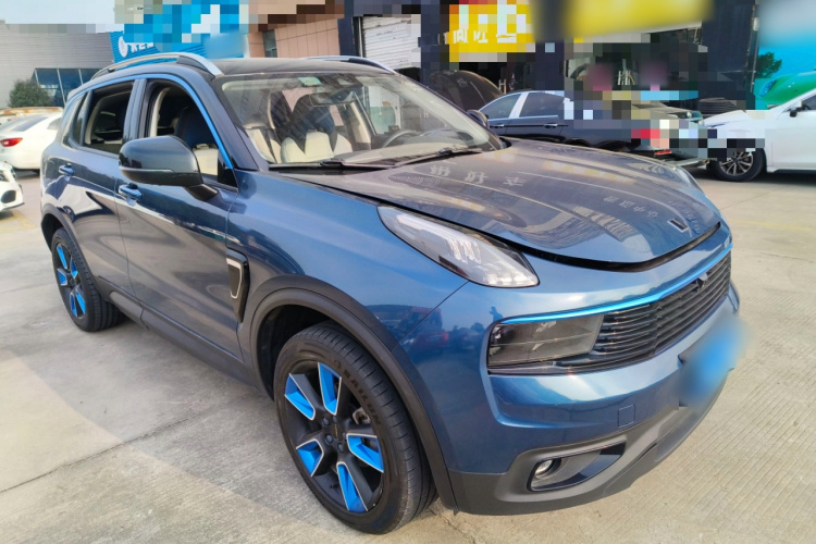 领克01 2019款 2.0T 两驱耀Pro版 国VI车身外观3