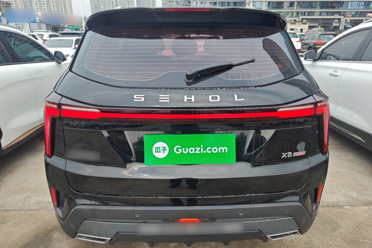 思皓X8 PLUS 2023款 1.5TGDI DCT智享版 7座车身外观6