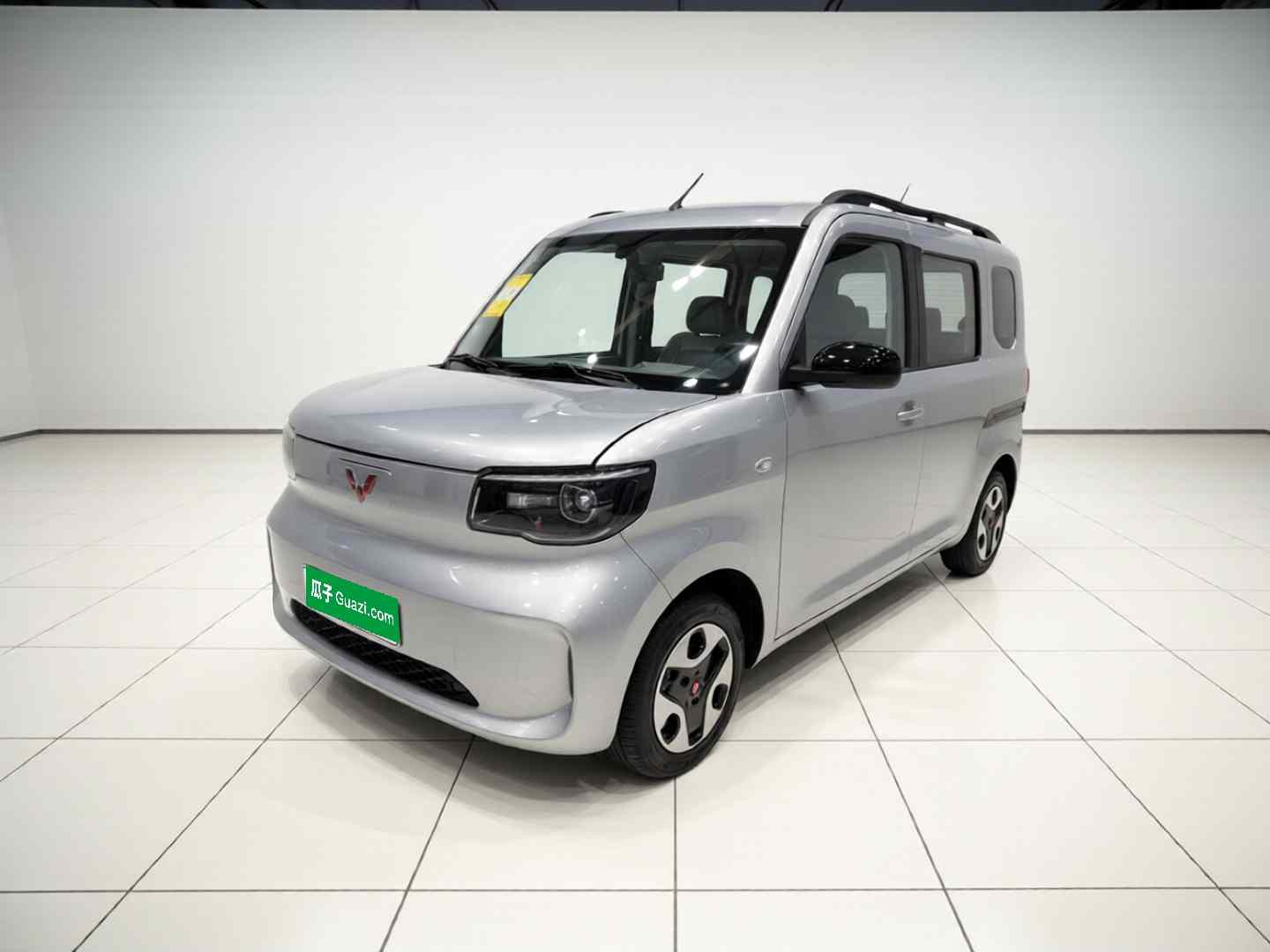 五菱汽车 五菱之光新能源 2025款 305km 进取型(2)