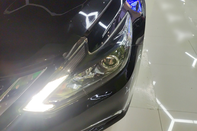 日产 天籁 2016款 改款 2.0L XL舒适版局部细节36