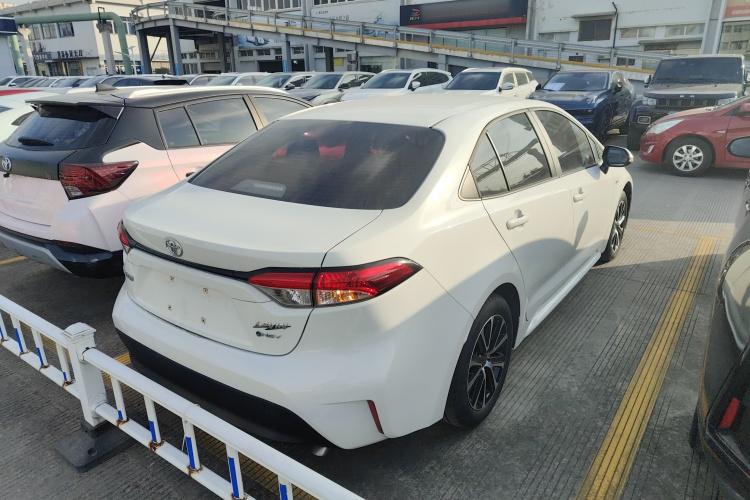 丰田 雷凌 2024款 智能电混双擎 1.8L 领先版车身外观7