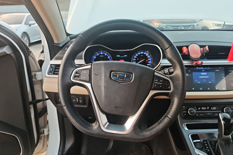 吉利汽车 帝豪 2018款 1.5L CVT豪华型中控内饰13