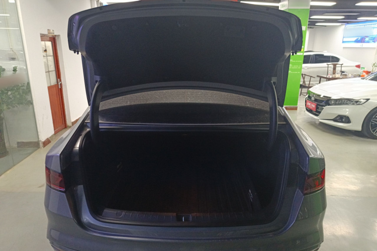 比亚迪 秦PLUS 2024款 荣耀版 DM-i 55KM领先型局部细节23