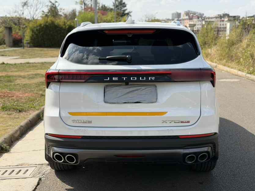 捷途X70 PLUS 2025款 冠军版 1.5T DCT冠军PRO 5座(3)