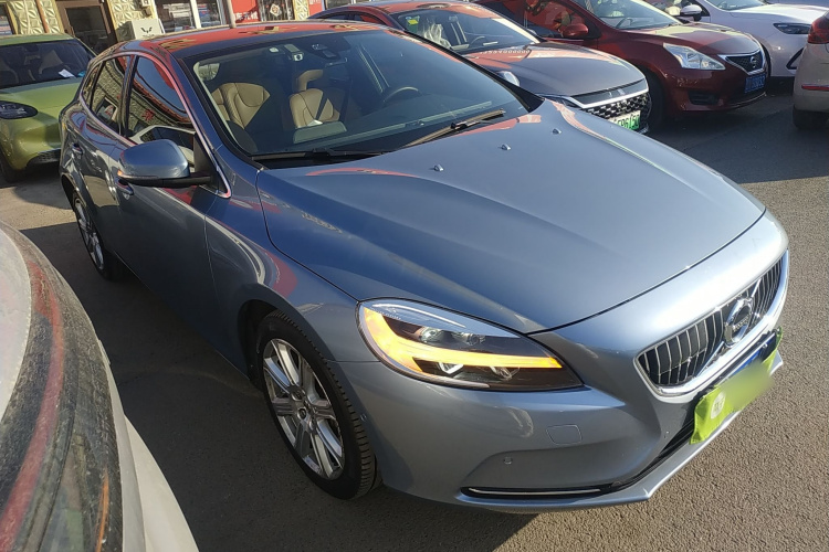 沃尔沃V40 2018款 T3 智雅版车身外观6002