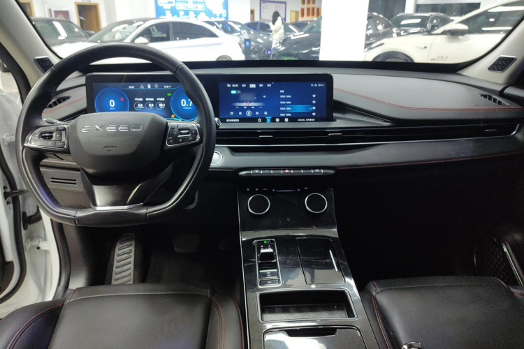 星途追风 2024款 1.5T CVT好事花生版中控内饰12