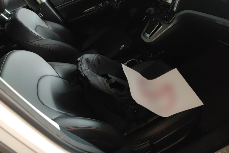 哈弗H6 2017款 红标 运动版 1.5T 自动两驱豪华型局部细节41