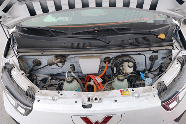 五菱汽车 五菱扬光 2024款 300KM 舒适型客车版 75kW局部细节24