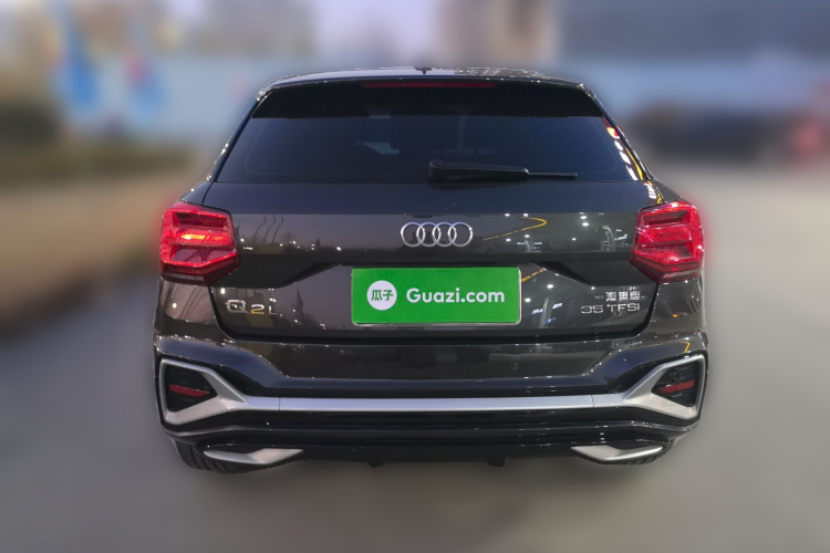 奥迪Q2L 2022款 35 TFSI 进取动感型车身外观6