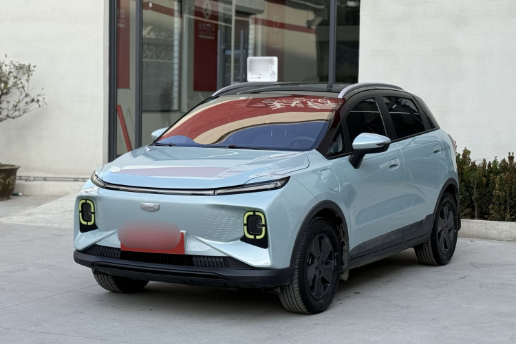 吉利几何E萤火虫 2022款 401KM 霹雳虎 4座车身外观1