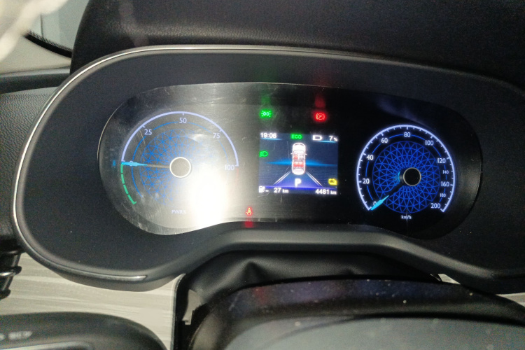 红旗E-QM5 2024款 560km PLUS局部细节14