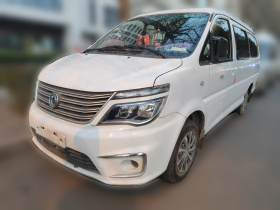 东风风行 菱智 2019款 M5L 1.6L 7座特供型 国VI