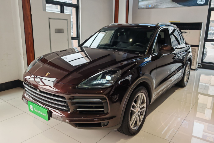 保时捷 2019款 Cayenne 3.0T车身外观1
