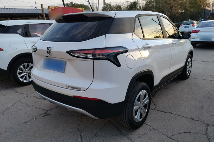 宝骏510 2017款 1.5L 手动舒适型车身外观7