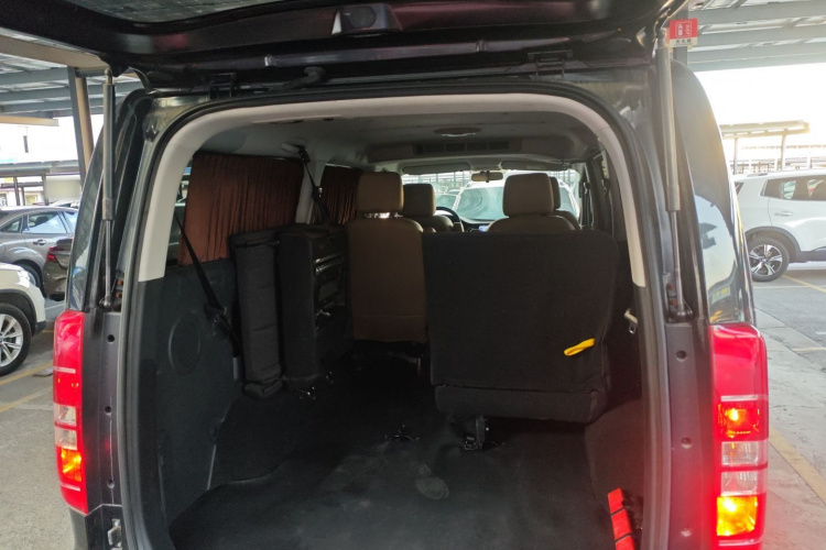 江淮瑞风 瑞风M3 2019款 PLUS 创客版 1.8L 豪华型机舱底盘23