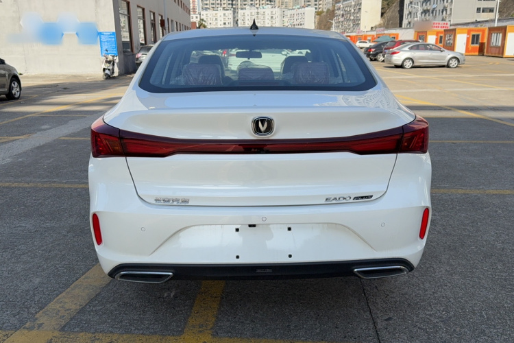 长安 逸动 2025款 PLUS 1.4T 双离合高能版车身外观6004