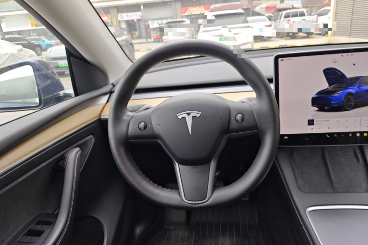 特斯拉 Model Y 2021款 长续航全轮驱动版 3D7局部细节13