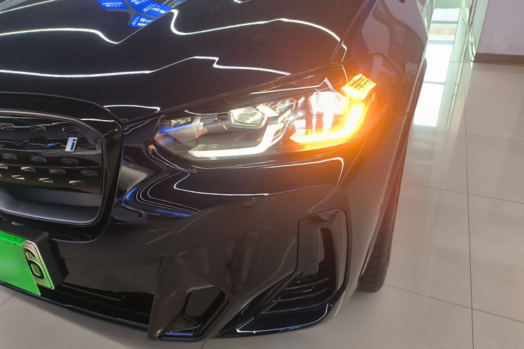 宝马iX3 2023款 创领型局部细节36