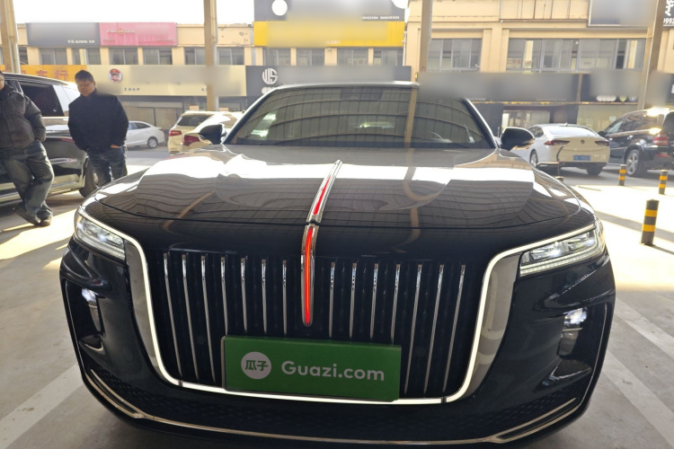 红旗H9 2022款 2.0T 智联旗享版车身外观6001