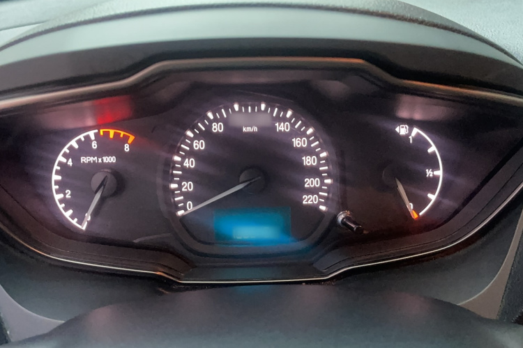 福特 福睿斯 2015款 1.5L 手动舒适型局部细节14