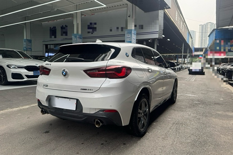 宝马X2 2021款 改款 sDrive25i M运动套装车身外观6004