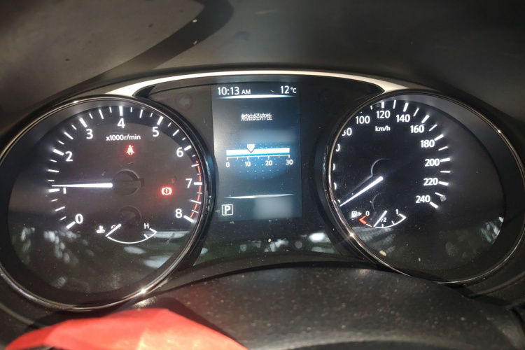 日产 奇骏 2014款 2.0L CVT舒适版 2WD局部细节14