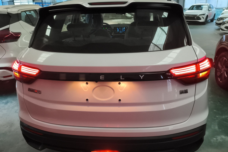 吉利汽车 缤越 2025款 1.5L CVT超能版车身外观6