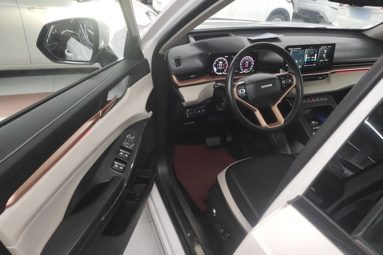 哈弗H6 2021款 第三代 2.0T 自动四驱Supreme+中控内饰7003