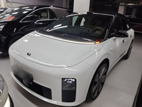 理想汽车 理想i6 2025款 四驱标准型