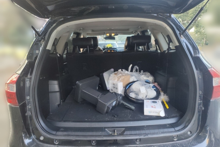 江铃 驭胜S350 2016款 2.0T 自动两驱汽油豪华天窗版7座局部细节23