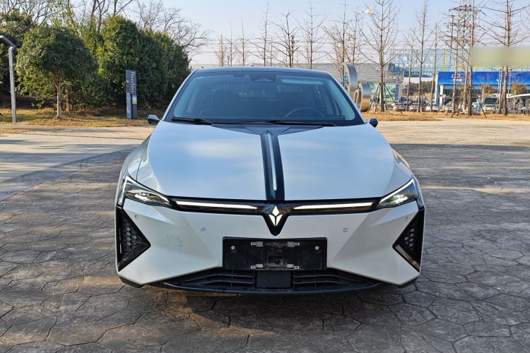 灵悉L 2025款 头号玩家版+超级加倍选装包车身外观6001