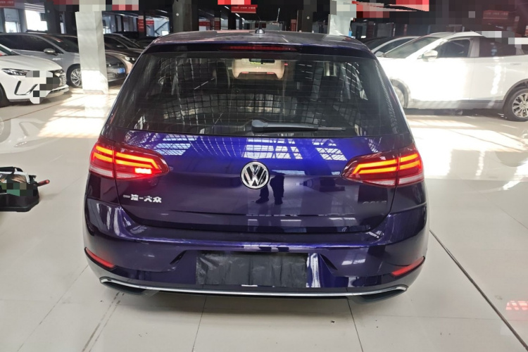 大众 高尔夫 2019款 200TSI DSG舒适进取版 国VI车身外观6