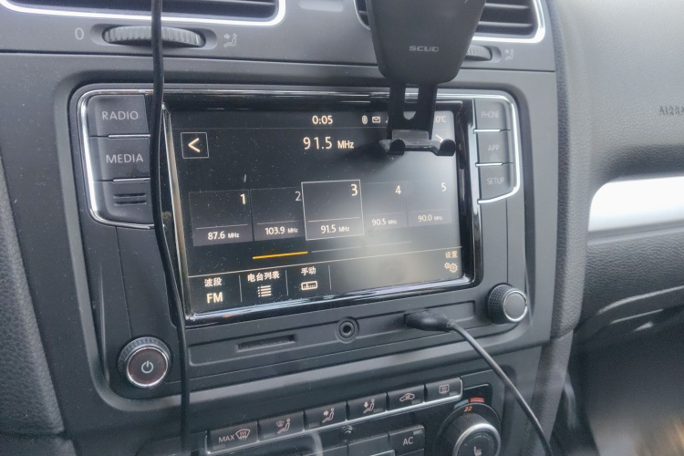 大众 高尔夫 2011款 1.4TSI 自动豪华型局部细节16