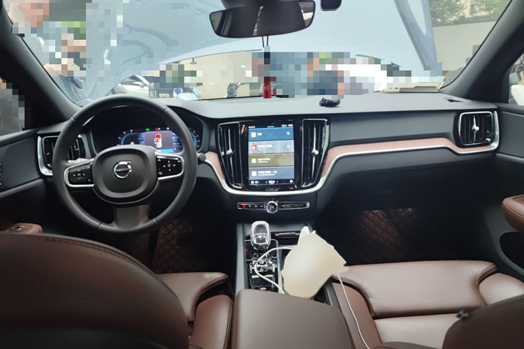 沃尔沃S60 2023款 B4 智远豪华版中控内饰7002