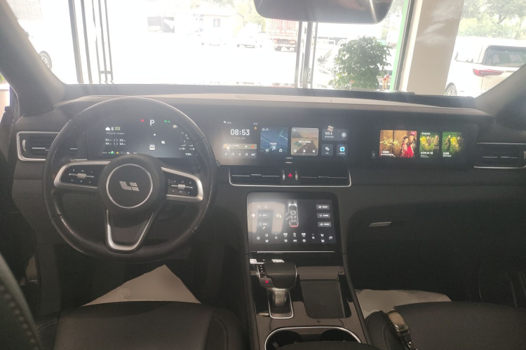 理想汽车 理想ONE 2021款 增程6座版中控内饰7002