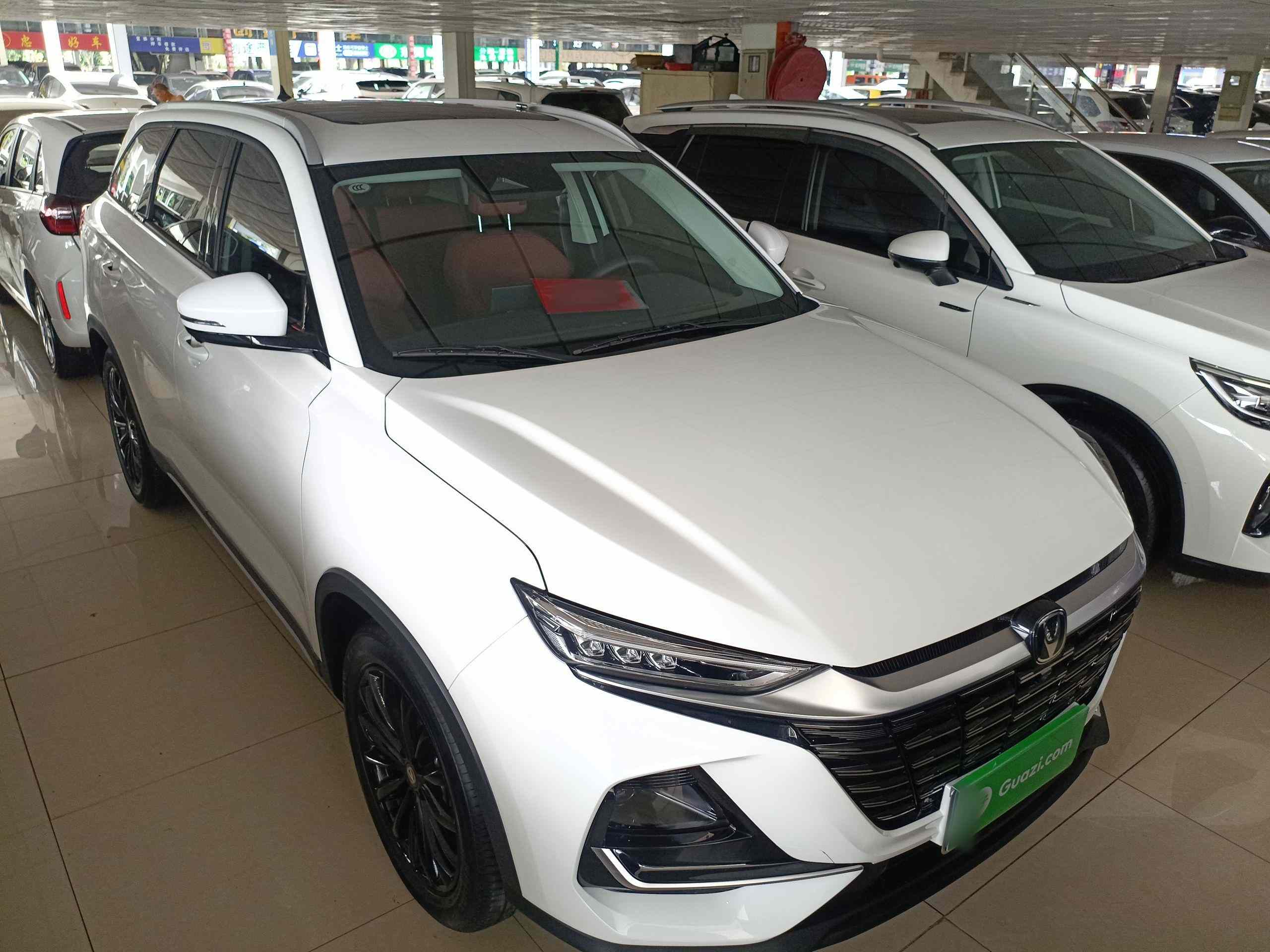 长安CS75 2025款 PRO 1.5T DCT 悦享型 7座(5)