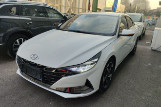 现代 伊兰特 2021款 1.5L CVT LUX尊贵版