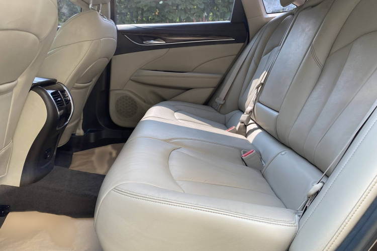 别克 君越 2016款 改款 20T 领先型中控内饰7004