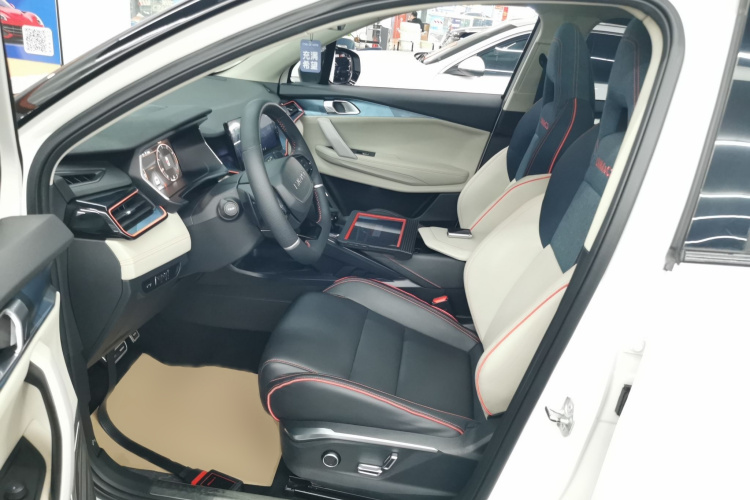 领克06 2020款 1.5T 耀Halo局部细节19