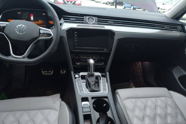 大众 迈腾 2023款 200万辆纪念版 330TSI DSG领先型局部细节16