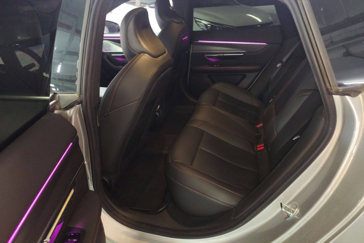 小鹏P7 2023款 P7i 702 Pro中控内饰7004