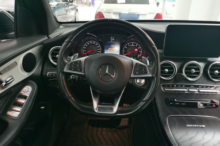 奔驰GLC AMG 2018款 AMG GLC 63 4MATIC+中控内饰13