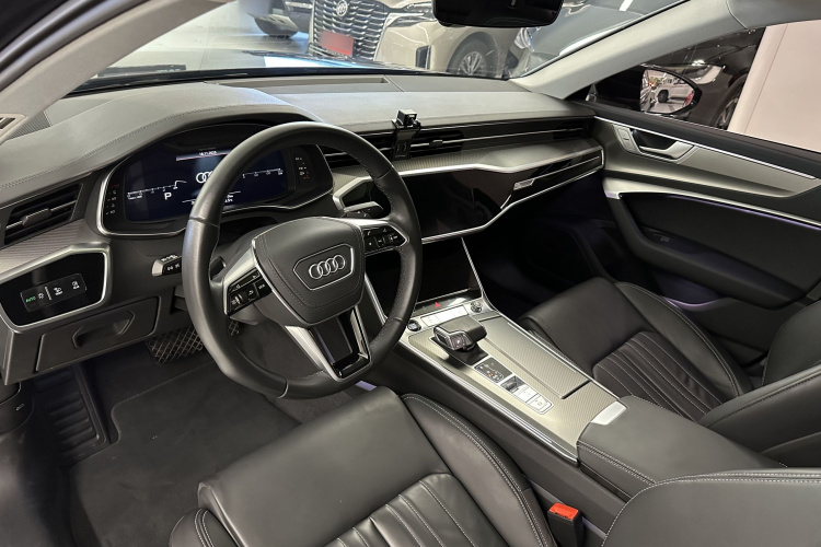 奥迪A6L 2024款 40 TFSI 豪华致雅型中控内饰7014